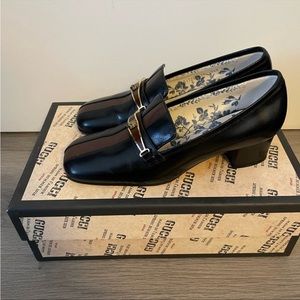 Brand new Gucci leather heels